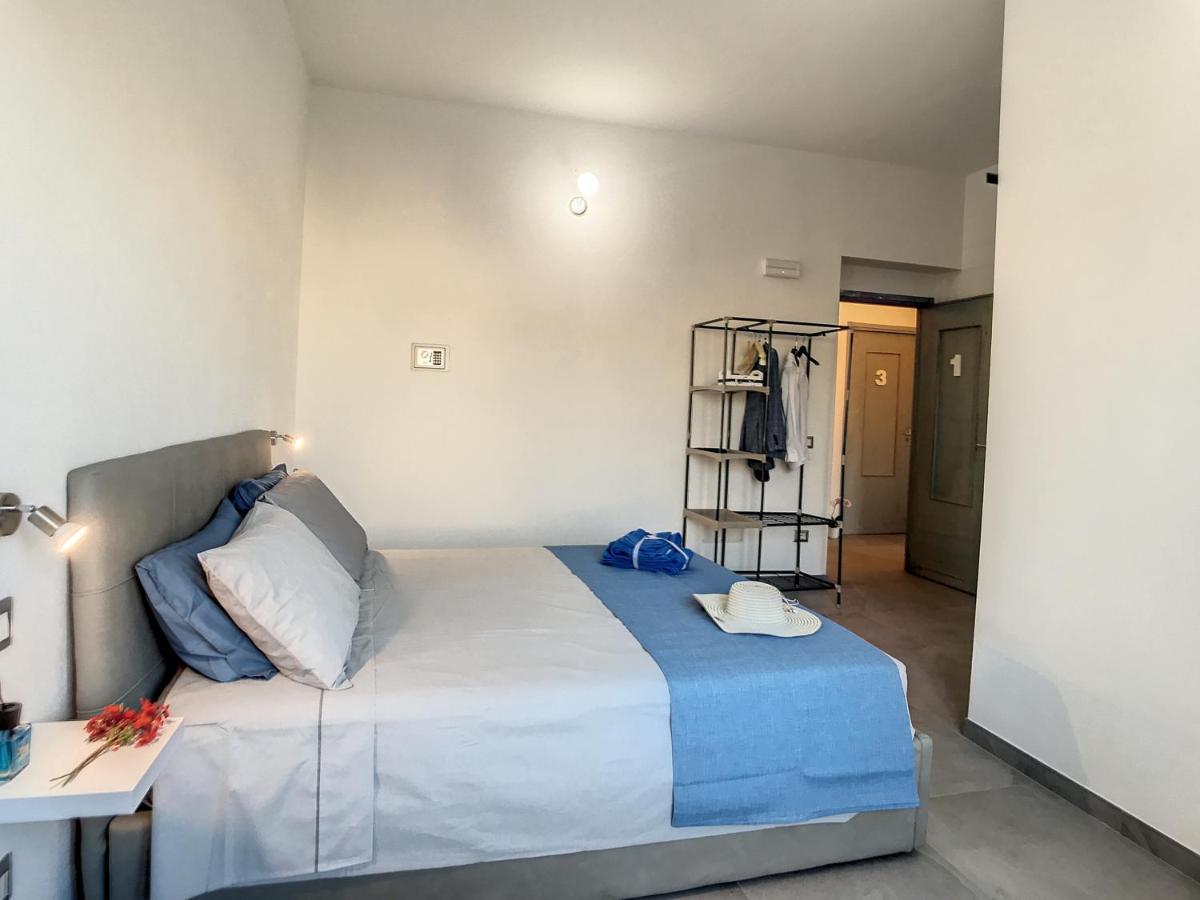 Il Bed And Breakfast Al Centro Castelsardo Esterno foto